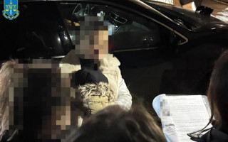 В Запорожье задержали адвоката с женой-полицейской, которые предоставляли «услугу дезертирство под ключ»
