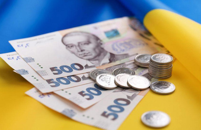 Госдолг Украины вырос за год почти на 1,5 триллиона гривен