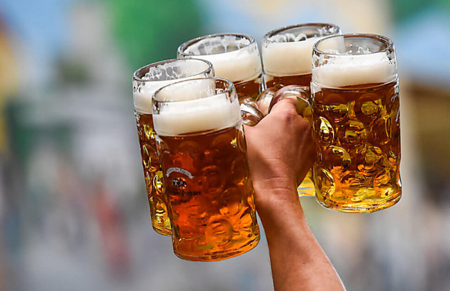 В немецком городе явку на выборах будут поднимать пивом