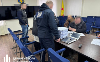 На Кіровоградщині депутата міськради підозрюють у закупівлі неякісного одягу для військових