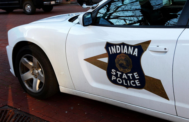 В США полицейский застрелил участника штурма Капитолия, которого помиловал Трамп