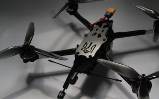Минобороны начало производство кодифицированных FPV-дронов