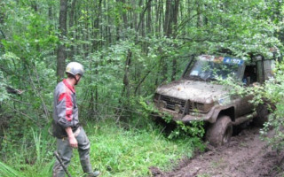 Володимир Зеленський підписав закон про заборону джипінгу в заповідних зонах