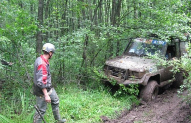 Владимир Зеленский подписал закон о запрете джипинга в заповедных зонах