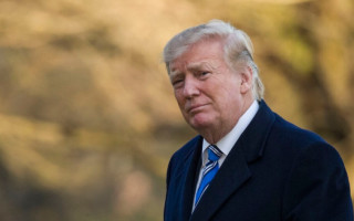 Если страны БРИКС создадут собственную валюту, которая заменит доллар, то им грозит 100% пошлины, — Трамп