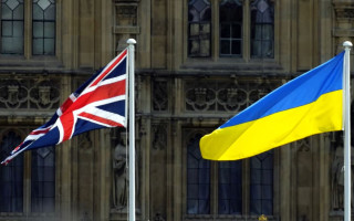 Великобритания выделит Украине 2 млрд фунтов на ПВО и ремонт военной техники