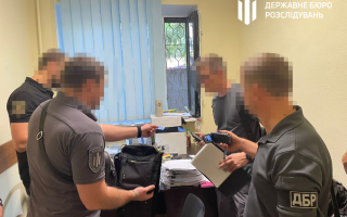 В Запорожье будут судить полицейских, которые украли у умершего пенсионера почти 800 тысяч гривен