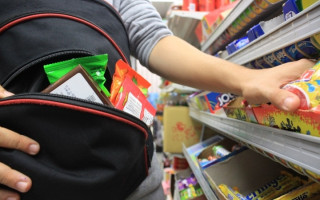 За попытку ограбить магазин почти на 2 тысячи гривен мужчина получил более 7 лет заключения