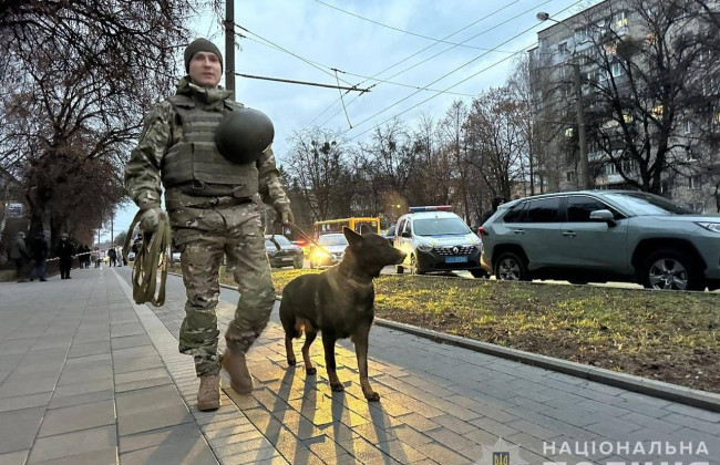 Внаслідок вибуху в Рівненському ТЦК загинула одна людина та ще шість постраждали — перші подробиці, фото