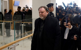 Французького режисера Крістофа Ружжіа засудили за сексуальне насильство над Адель Енель