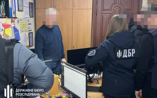 Посадовця ДСНС Вінниччини підозрюють у завищенні цін на спецзасоби