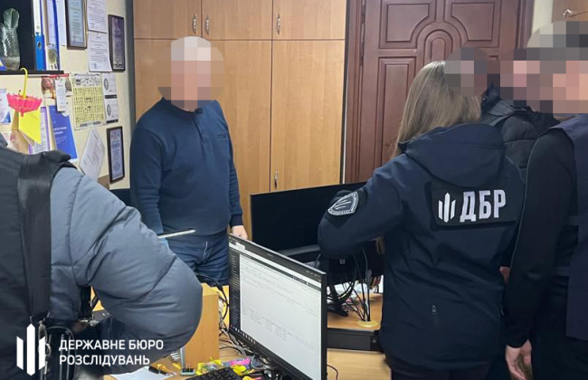 Посадовця ДСНС Вінниччини підозрюють у завищенні цін на спецзасоби