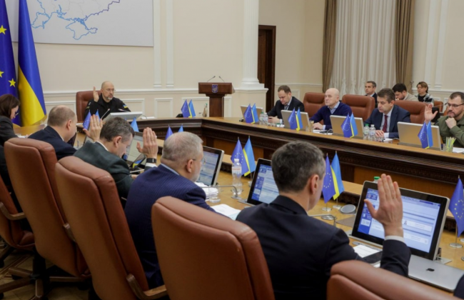 Кабмін уточнив порядок виплат пенсій ветеранам війни та сім’ям загиблих Захисників