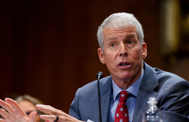 Сенат утвердил Криса Райта министром энергетики США