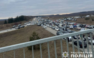 Поліція шукає організаторів несанкціонованих автоперегонів поблизу Тернополя