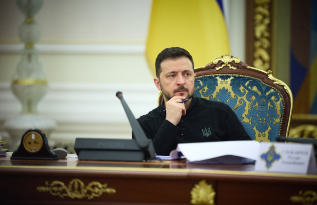 Буде кілька жорстких пакетів — Володимир Зеленський провів засідання РНБО і анонсував нові санкції