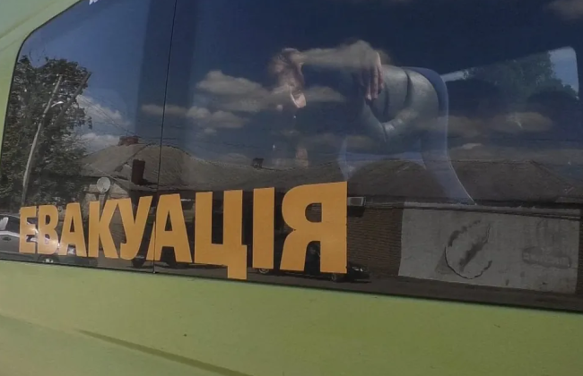 Апеляційний суд переглянув вирок шахраю, який представлявся перевізником і обіцяв евакуювати людей з окупованої території