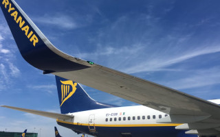 Авиакомпания Ryanair планирует первой возобновить полеты в Украину после открытия неба