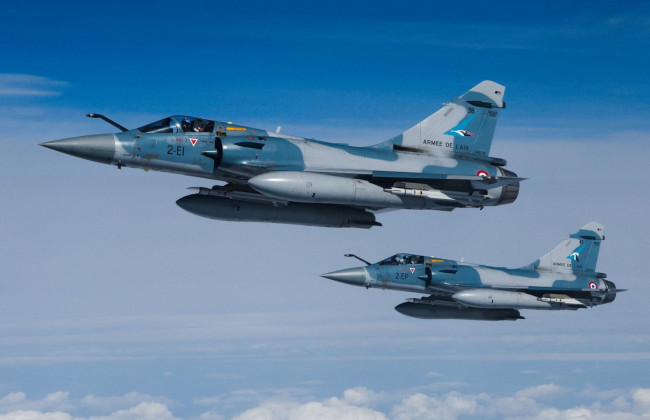 Украина получила первые истребители Mirage 2000, — министр обороны Франции