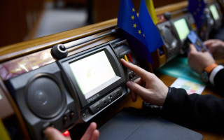 Прекращение трудовых отношений будет основанием для выдворения из служебного жилья – в ГНЭУ ВР описали риски законопроекта Кабмина об отмене Жилищного кодекса