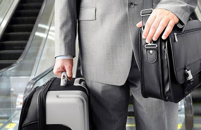 Как ФЛП осуществляют выдачу наличных на командировку или под отчет работникам