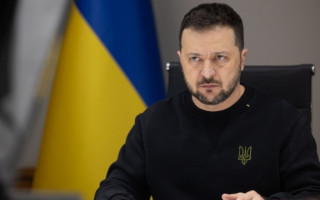 Зеленский поручил разработать программу поддержки ВПО