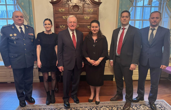 Посол України у США Оксана Маркарова вперше офіційно зустрілася з Кітом Келлогом