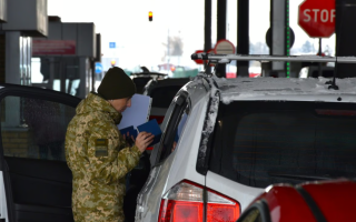 Верховный Суд согласился с тем, что отказ пограничников студенту иностранного вуза в пересечении границы противоправный – детали дела