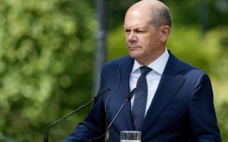 Шольц заявил, что дискуссии о миротворцах в Украине являются преждевременными