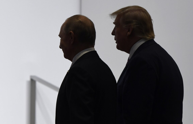 Дональд Трамп заявив, що провів телефонну розмову з Путіним щодо припинення війни в Україні