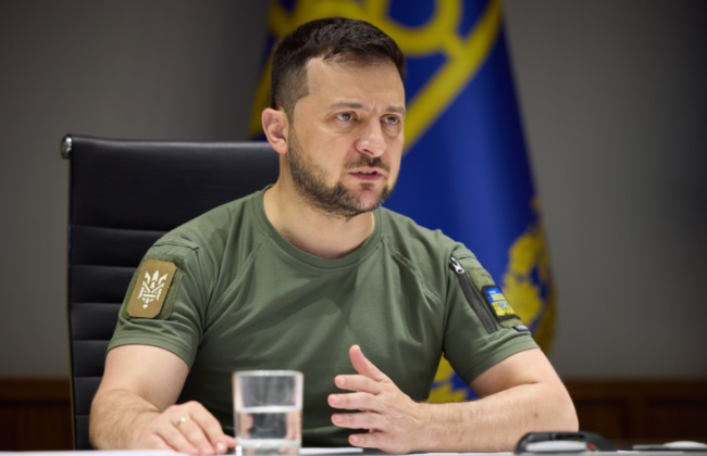 Владимир Зеленский должен снизить мобилизационный возраст для продолжения поддержки Запада, — Bloomberg