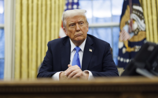 Дональд Трамп сообщил, что провел разговор с Путиным и позвонит Владимиру Зеленскому