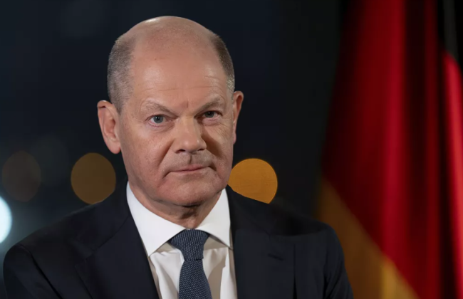 Олаф Шольц просит парламент Германии ввести чрезвычайное положение