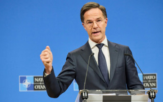 Разговор Трампа и Путина «создает впечатление» начала переговоров – генсекретарь НАТО Рютте