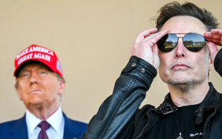 Илон Маск назвал «сумасшедшими вещами» соцвыплаты, которые выплачивают 150-летним людям