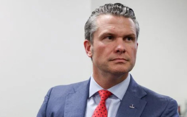 Быстрый толчок к миру и переговоры с Путиным не являются предательством Украины — глава Пентагона Гегсет