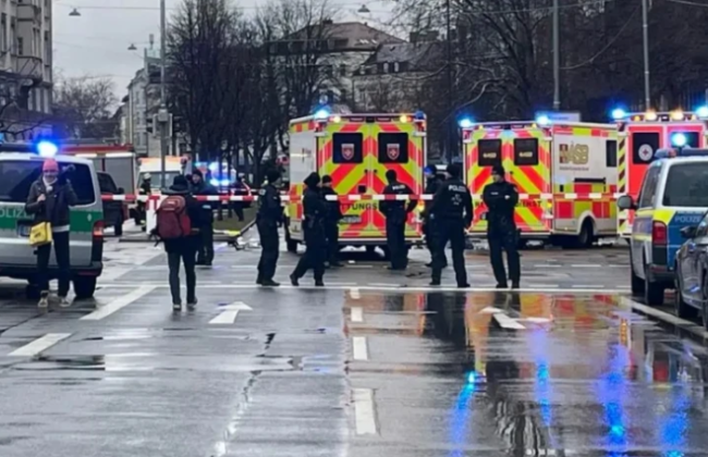 В Мюнхене количество пострадавших из - за наезда автомобиля выросло до 28 , водителя задержали