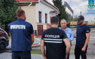 20 тысяч долларов за возможность выехать за границу как водитель — будут судить жителя Трускавца