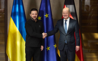 Зеленський та Шольц обговорили спільні кроки до тривалого миру