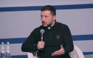 Я не зніматиму питання членства України в НАТО зі столу, — Володимир Зеленський