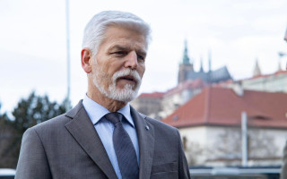 Чехія продовжить постачати Україні боєприпаси – Петр Павел