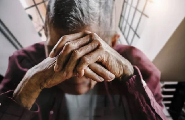 В Хмельницкой области мужчина получил приговор за издевательство над отцом