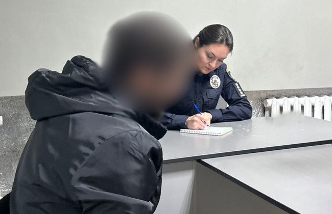 21-річного жителя Житомирщини підозрюють у підпалі сільради на замовлення РФ