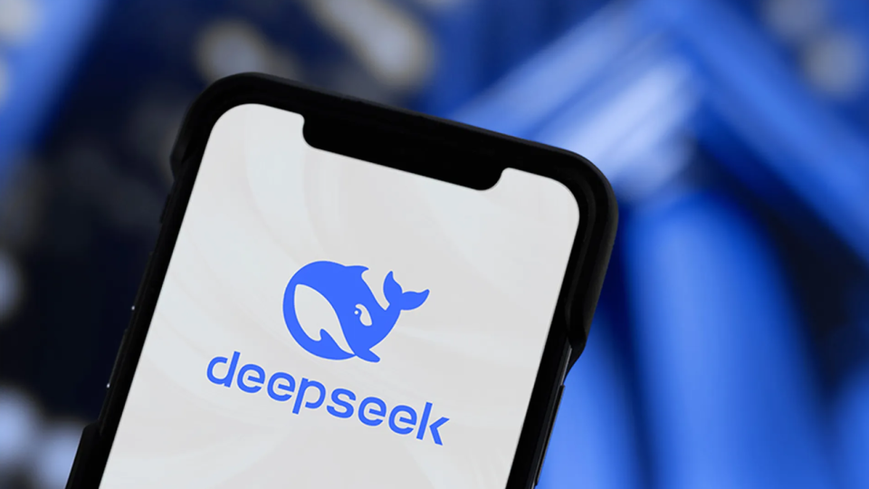 DeepSeek підозрюють у передачі даних власнику TikTok без згоди користувачів