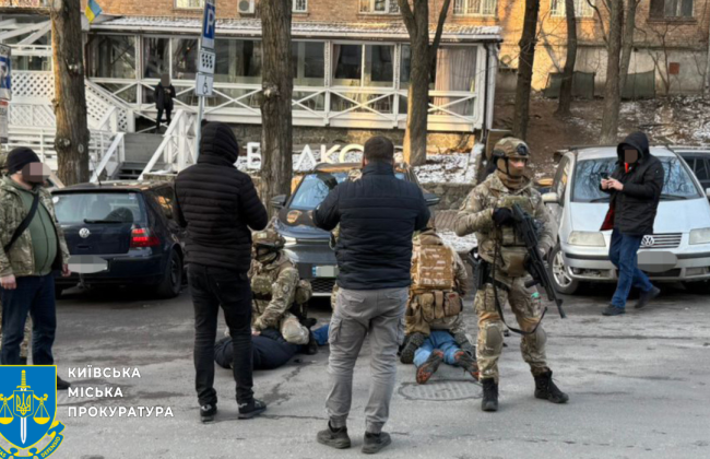 За 15 тысяч долларов обещали переправить военнообязанных автобусом в Молдову — в Киеве ликвидировали схему