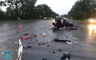 На Київщині відправили за ґрати поліцейського, який вчинив смертельну ДТП