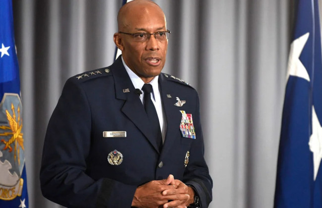 В США уволили главу объединенного комитета начальников штабов Брауна