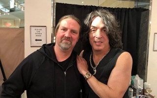 У ДТП загинув легендарний вокаліст і гітарист рок-гурту KISS Карл Кокран