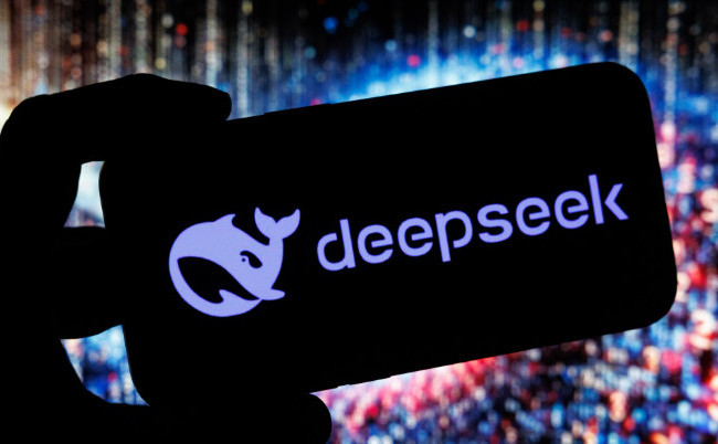 DeepSeek интегрируют в смартфоны Xiaomi и Redmi