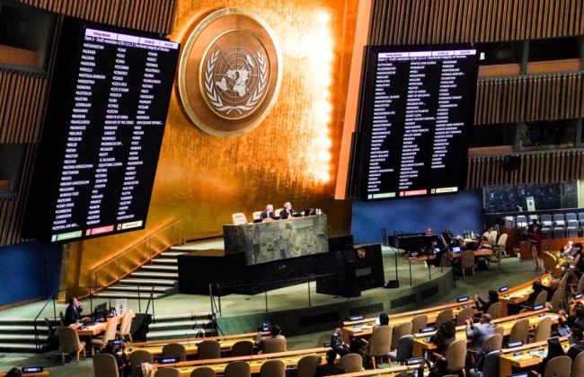 Генассамблея ООН приняла две резолюции о войне в Украине — украинскую и американскую